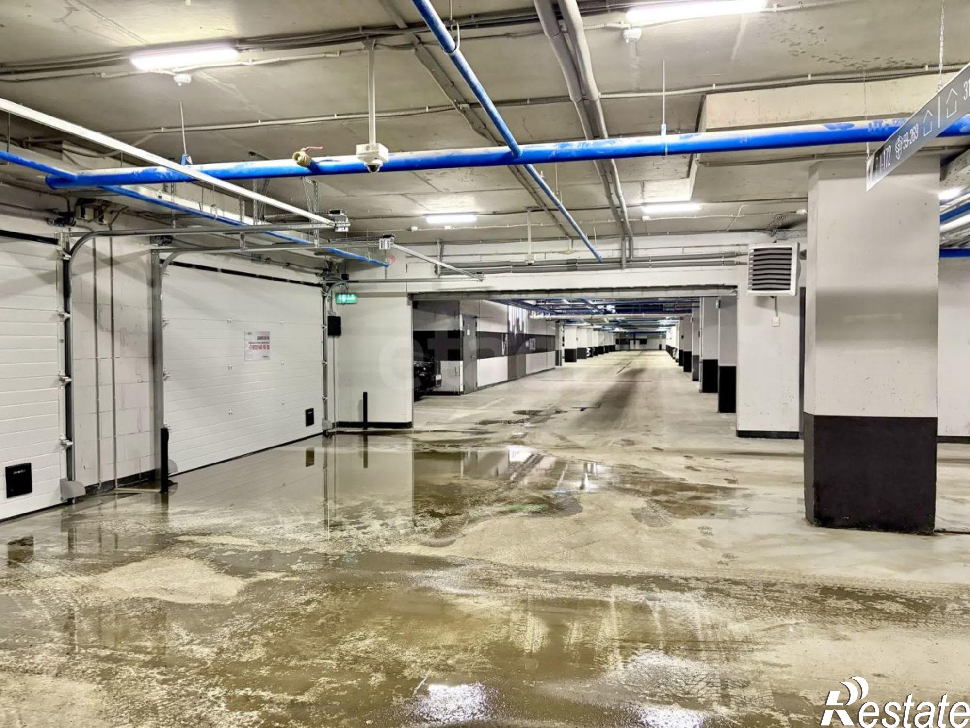 Купить гараж, место в паркинге за 733 083 рублей на улица Братьев Бондаревых, 5