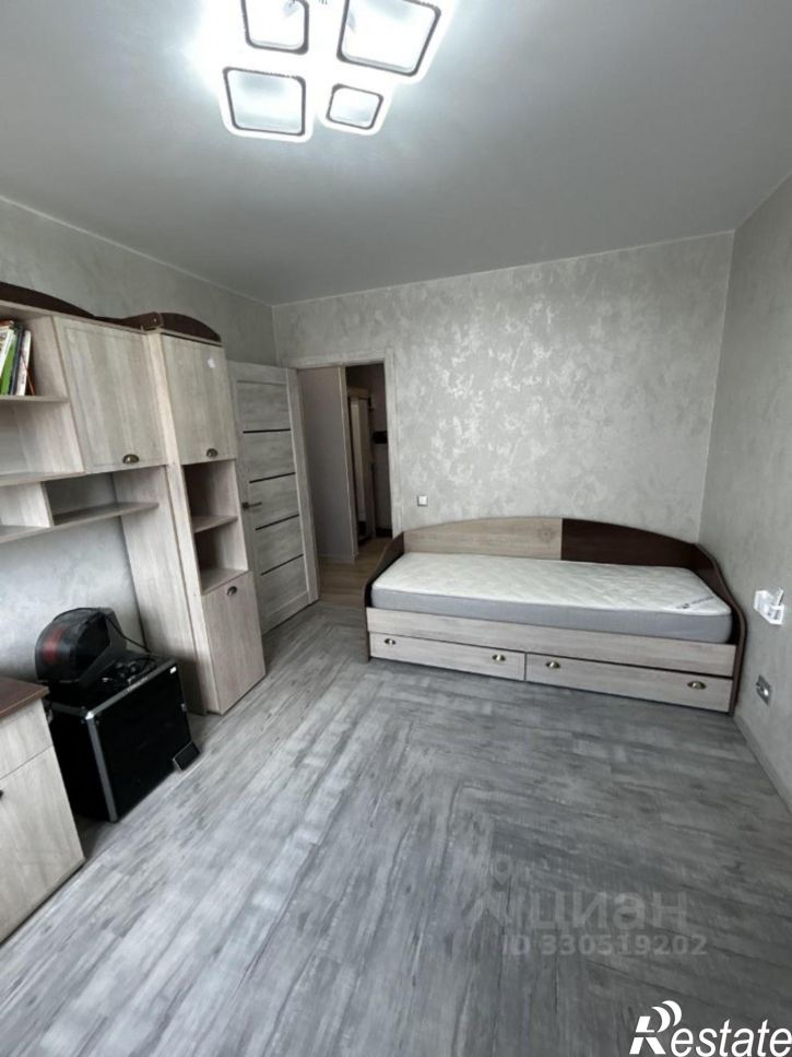 1-комн квартира ул Николая Глебова, 3,  д. 3