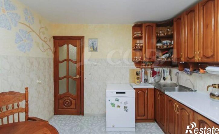 3-комн квартира улица Елизарова, 6,  д. 6