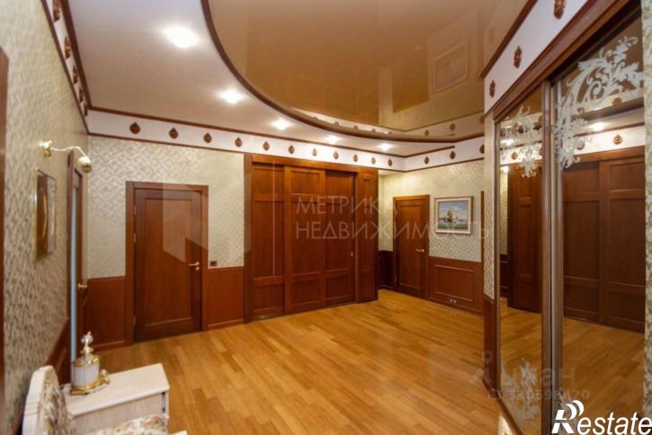 3-комн квартира улица Володарского, 17,  д. 17
