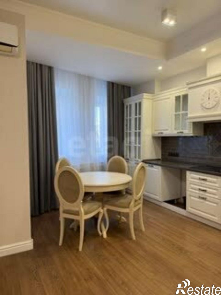 3-комн квартира Московский тракт, 88,  д. 88
