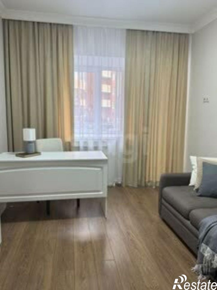 3-комн квартира Московский тракт, 88,  д. 88