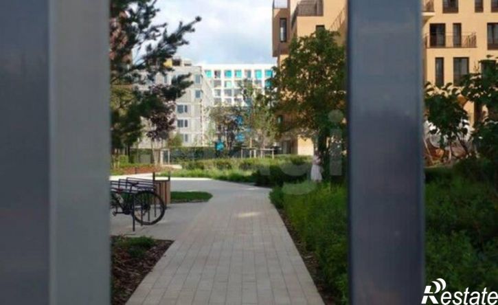 4-комн квартира улица Газовиков, 44,  д. 44