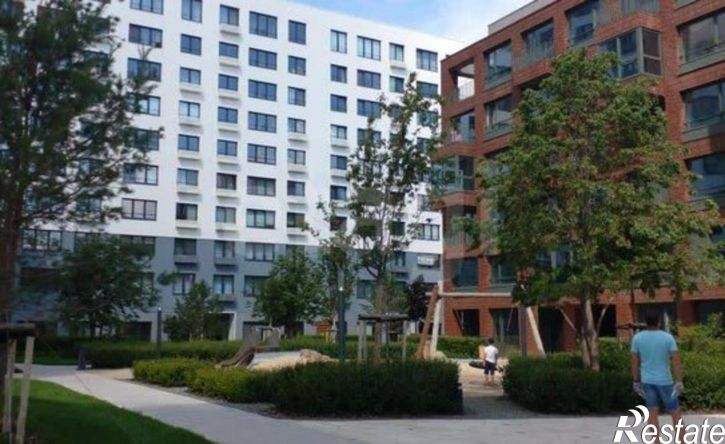 4-комн квартира улица Газовиков, 44,  д. 44