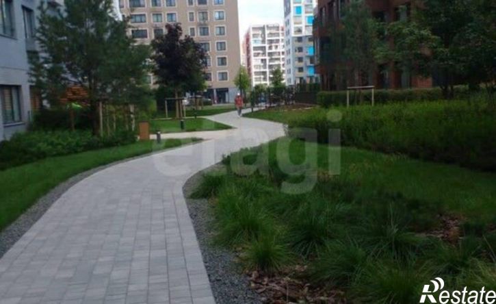 4-комн квартира улица Газовиков, 44,  д. 44