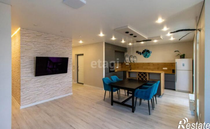 2-комн квартира улица Пожарных и спасателей, 5,  д. 5