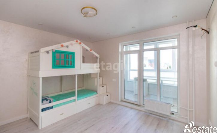 2-комн квартира улица Пожарных и спасателей, 5,  д. 5