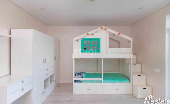 2-комн квартира улица Пожарных и спасателей, 5,  д. 5