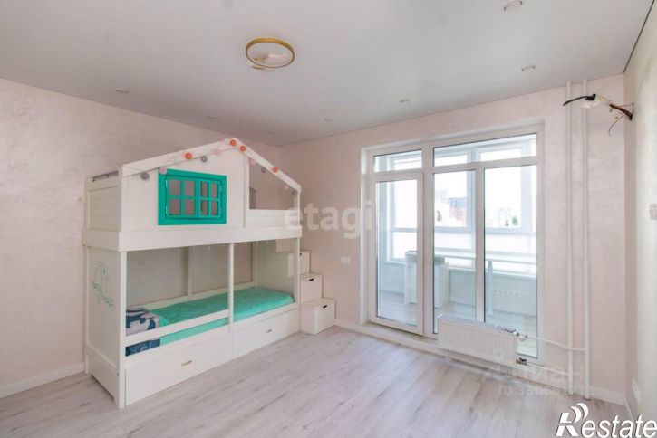 2-комн квартира улица Пожарных и спасателей, 5,  д. 5