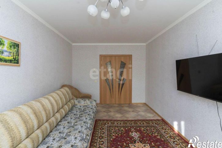 3-комн квартира улица Моторостроителей, 5,  д. 5