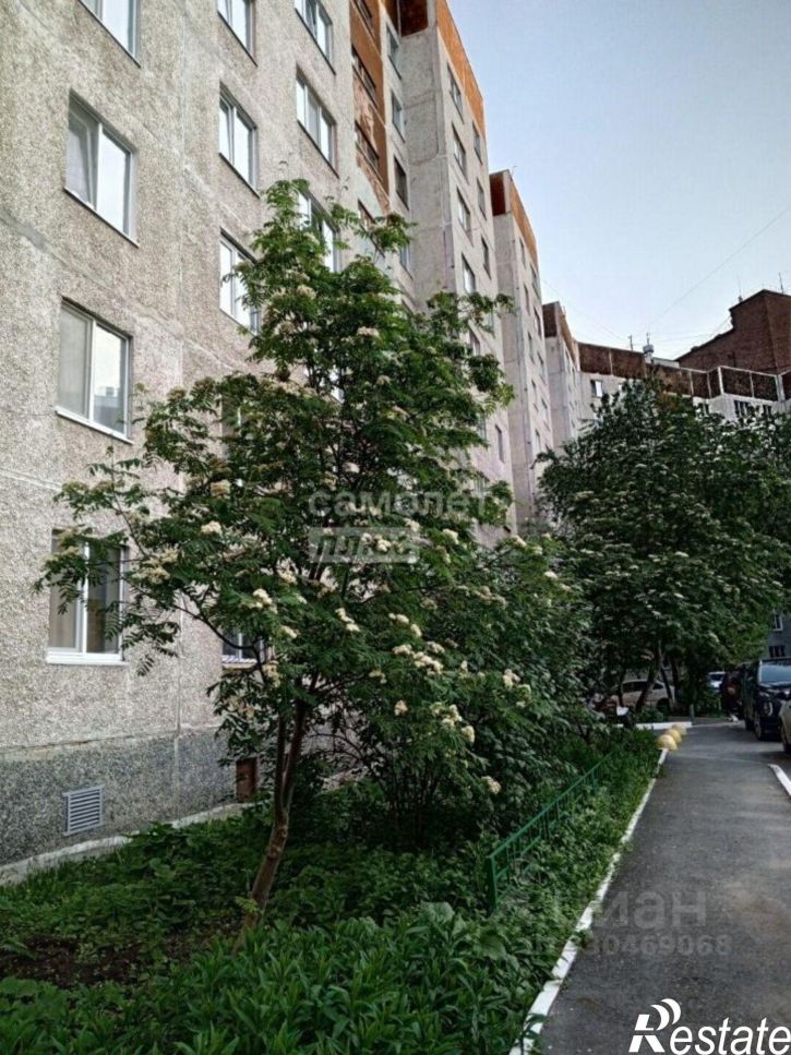 2-комн квартира улица Валерии Гнаровской, 5,  д. 5