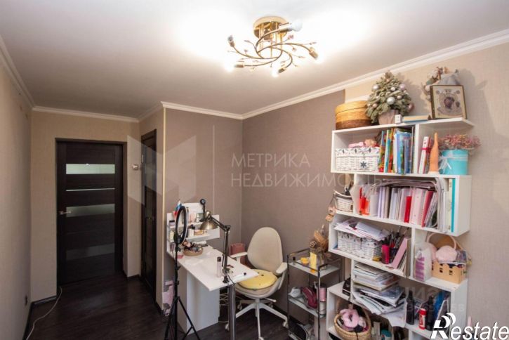 2-комн квартира улица Республики, 158,  д. 158