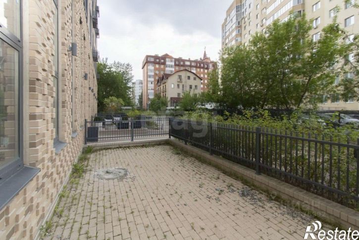 2-комн квартира улица Усиевича, 16,  д. 16