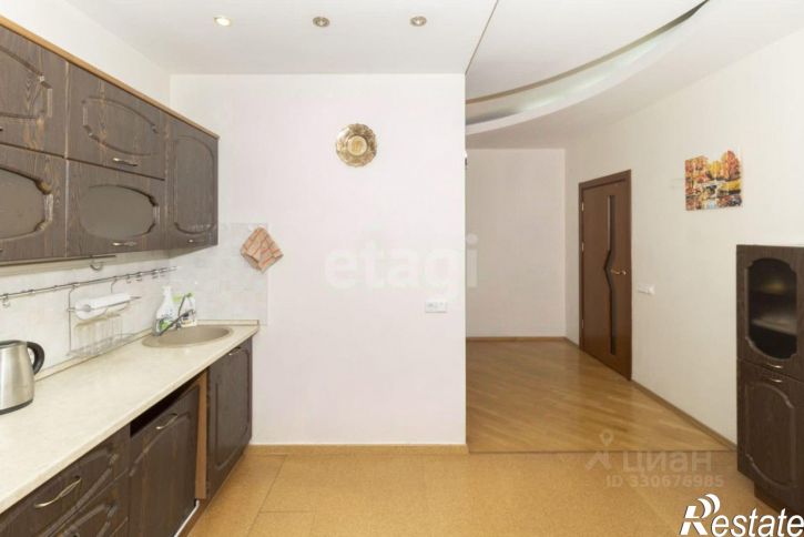 4-комн квартира улица Немцова, 22,  д. 22