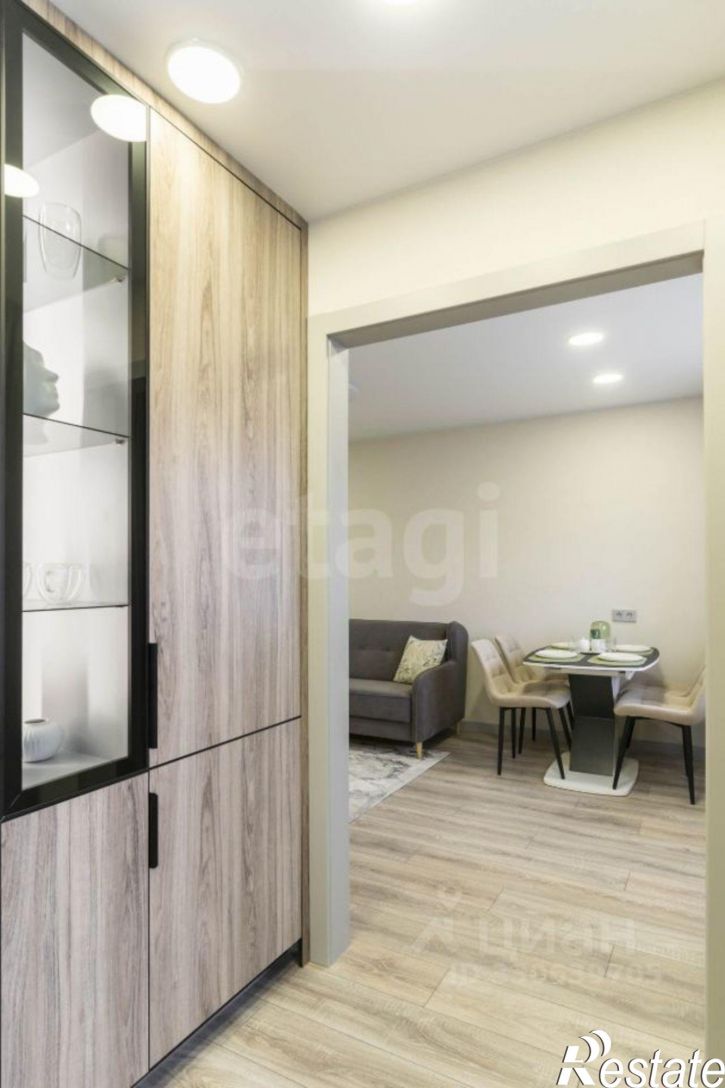 2-комн квартира улица Александра Матросова, 27,  д. 27