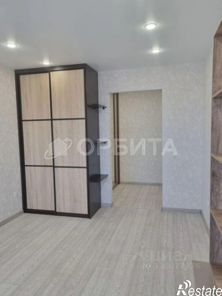 1-комн квартира улица Алексея Леонова, 32,  д. 32