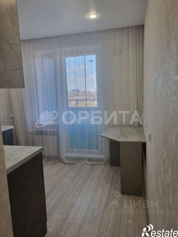1-комн квартира улица Алексея Леонова, 32,  д. 32