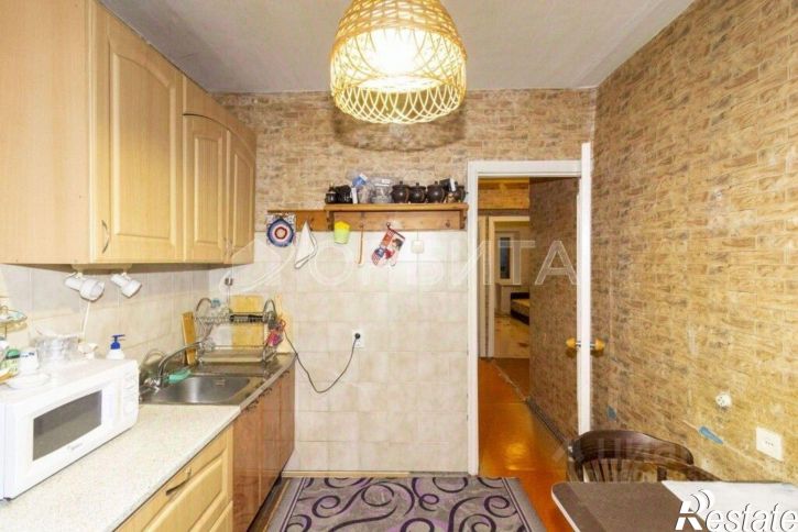 3-комн квартира улица Карла Маркса, 110А,  д. 110А