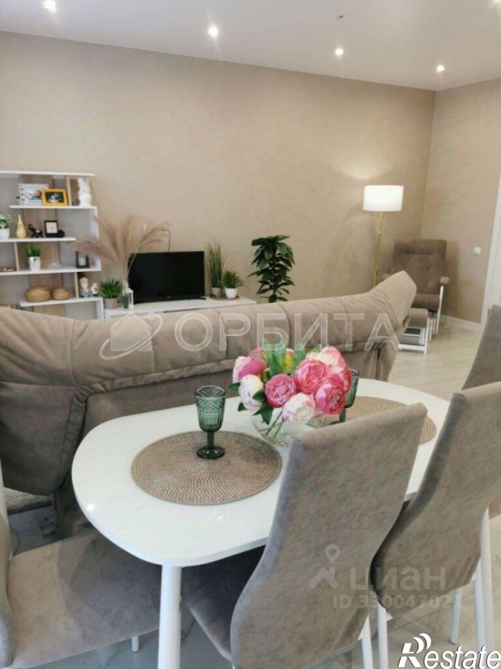 2-комн квартира улица Павла Шарова, 10А,  д. 10А
