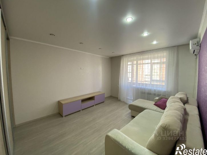 2-комн квартира улица Ватутина, 20,  д. 20
