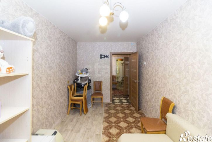 2-комн квартира улица Карла Маркса, 110,  д. 110