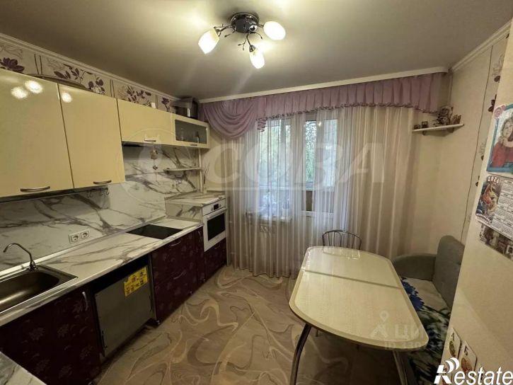 3-комн квартира улица Энергостроителей, 2,  д. 2