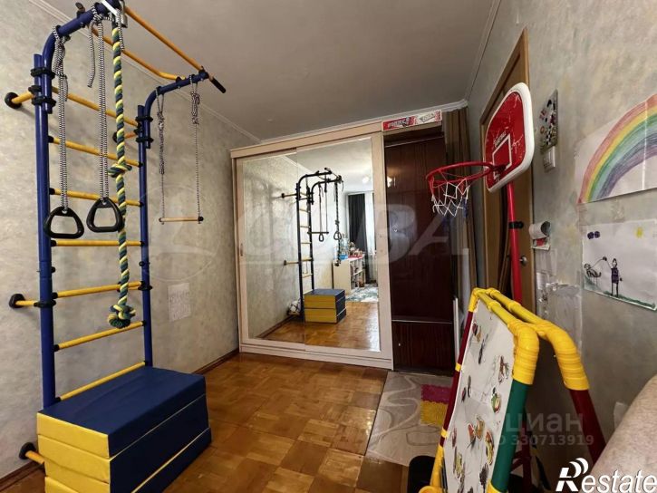 3-комн квартира улица Энергостроителей, 2,  д. 2