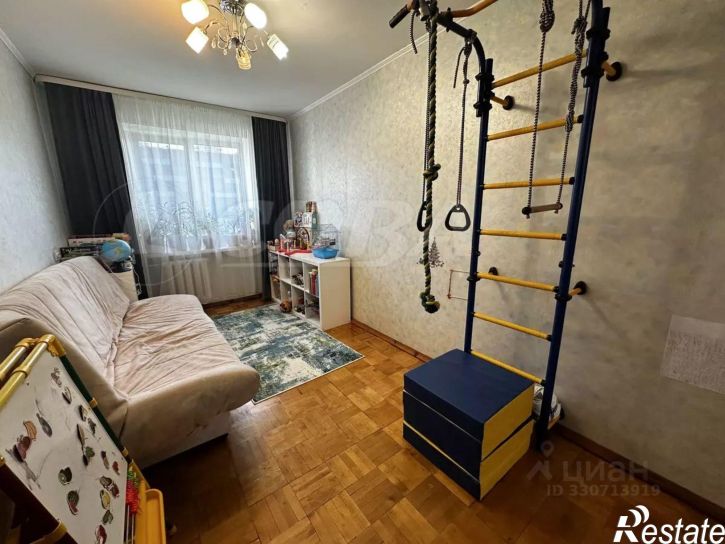3-комн квартира улица Энергостроителей, 2,  д. 2