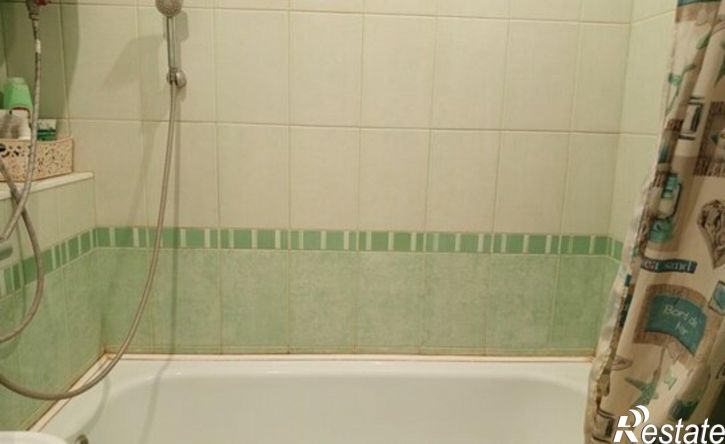 3-комн квартира улица Домостроителей, 38,  д. 38