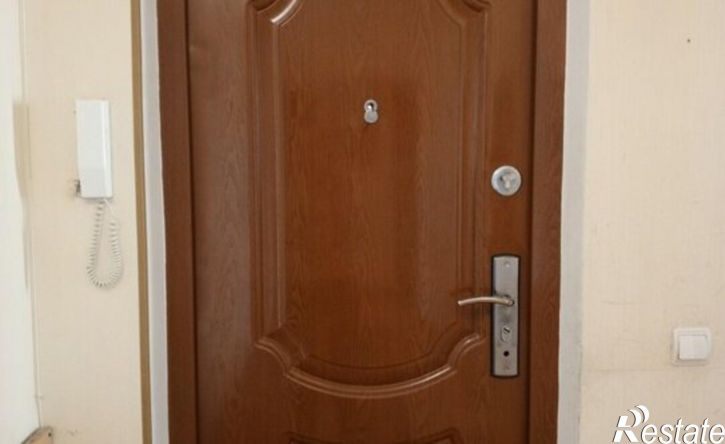 3-комн квартира улица Домостроителей, 38,  д. 38