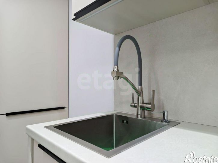 1-комн квартира улица Эрвье, 28 к3,  д. 28 к3