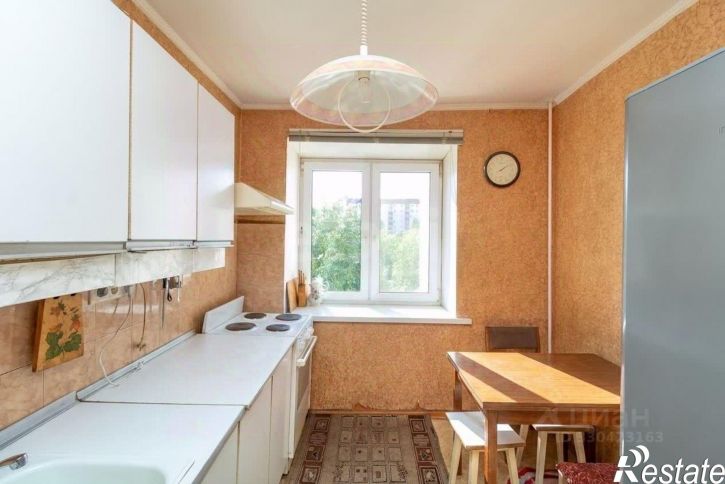 3-комн квартира улица Газовиков, 30/1,  д. 30/1