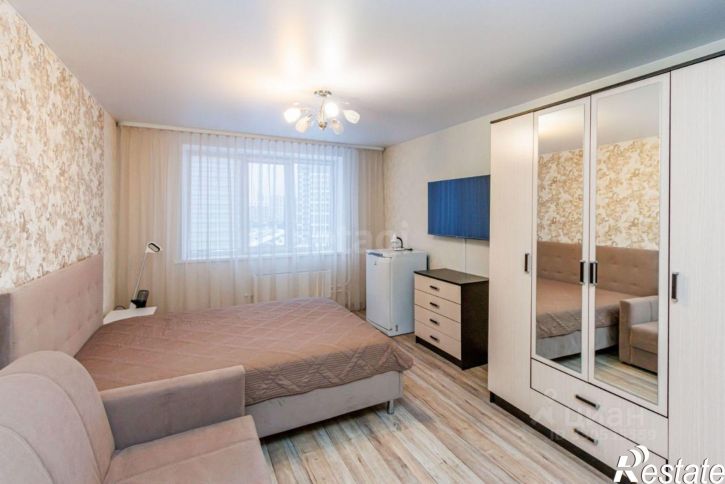 2-комн квартира улица Созидателей, 8,  д. 8