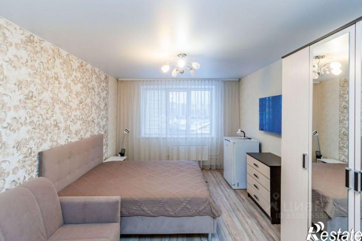 2-комн квартира улица Созидателей, 8,  д. 8