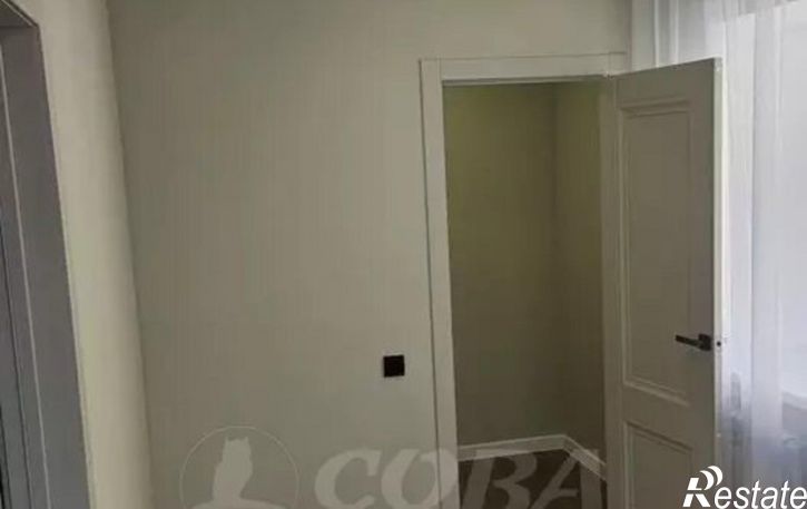 2-комн квартира пр-д Геологоразведчиков, 21,  д. 21