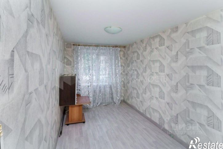 2-комн квартира ул Парфенова, 40,  д. 40