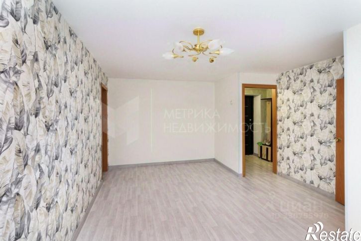 2-комн квартира ул Парфенова, 40,  д. 40