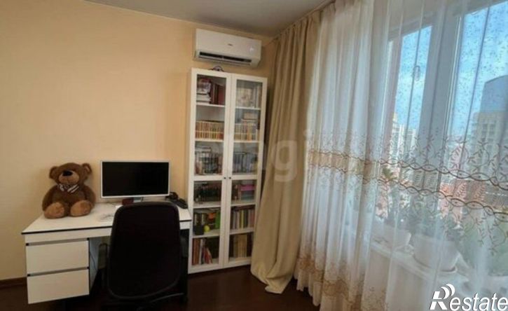 3-комн квартира Заречный пр-д, 37 1,  д. 37 1,  к. 1
