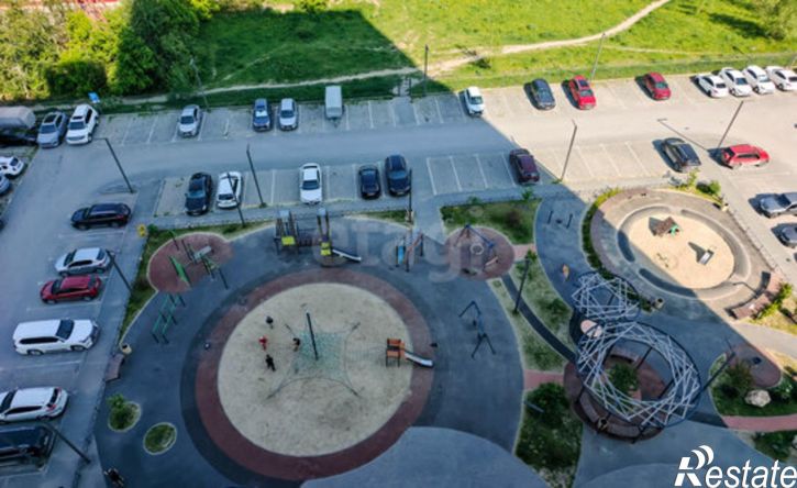 3-комн квартира улица Муравленко, 11,  д. 11