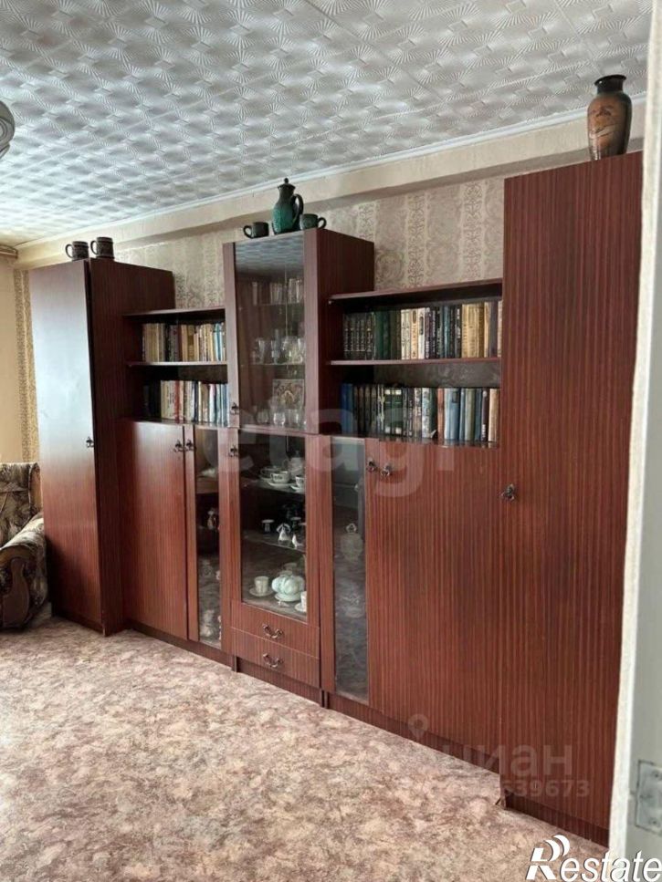 3-комн квартира Институтская улица, 4,  д. 4
