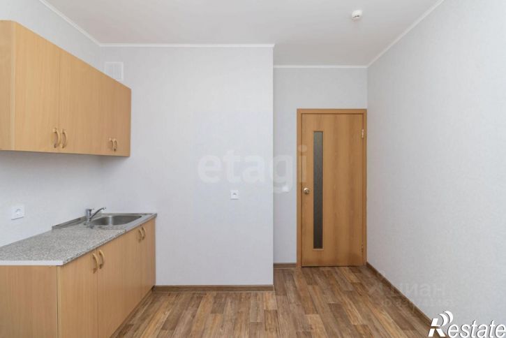 2-комн квартира улица Андрея Бушуева, 4,  д. 4