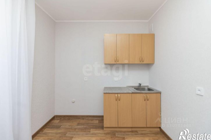 2-комн квартира улица Андрея Бушуева, 4,  д. 4
