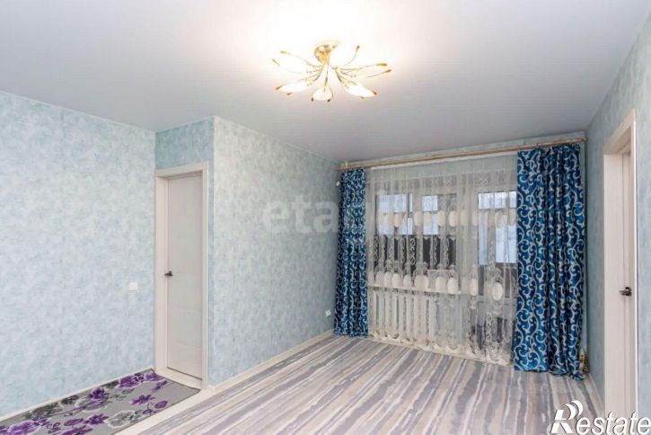 2-комн квартира улица Декабристов, 143,  д. 143