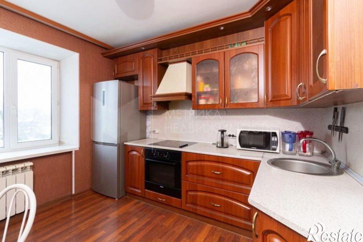 4-комн квартира улица Мира, 65А,  д. 65А