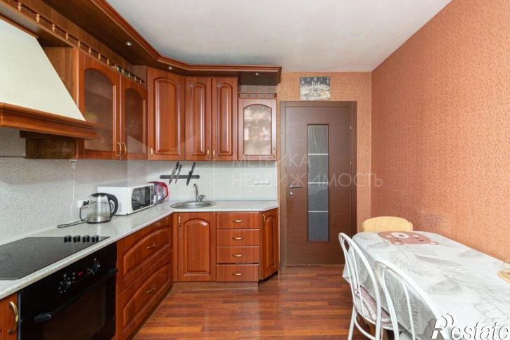 4-комн квартира улица Мира, 65А,  д. 65А