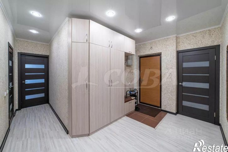 3-комн квартира ул Кремлевская, 112 1,  д. 112 1,  к. 1