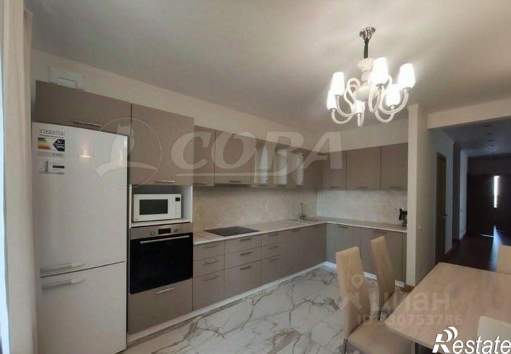 6-комн квартира Полевая улица, 105 к7,  д. 105 к7