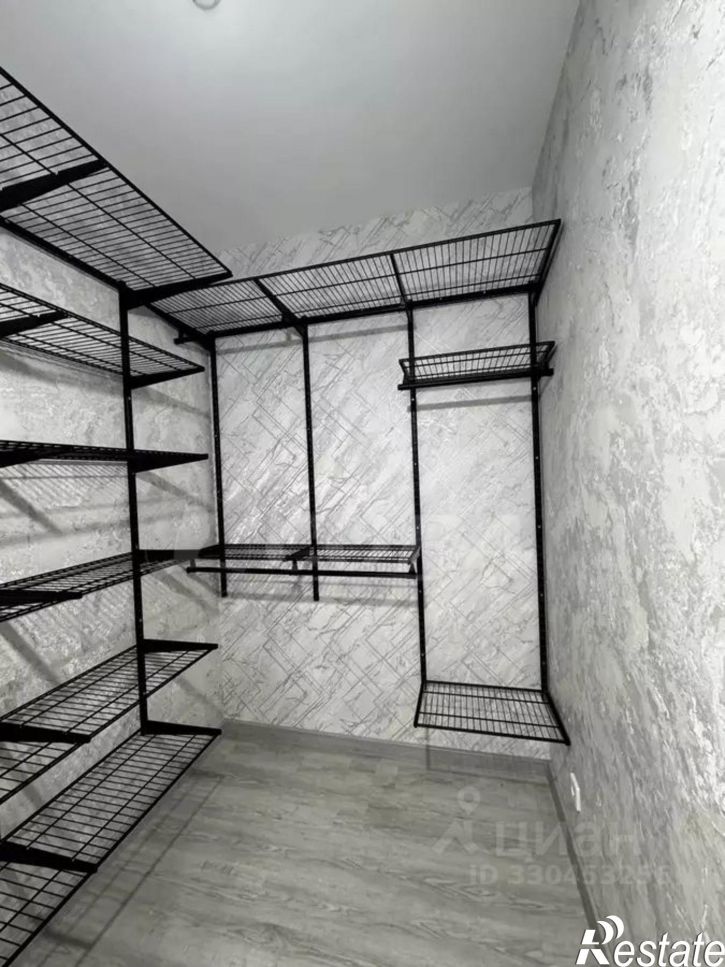 2-комн квартира ул Республики, 204 11,  д. 204 11,  к. 11
