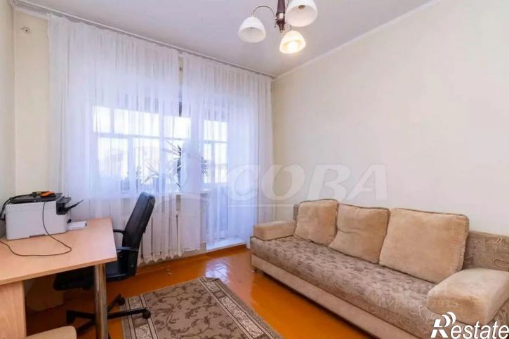 4-комн квартира ул Дзержинского, 23,  д. 23