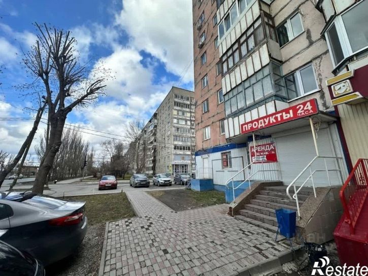 Торговое помещение улица Николая Чаплина, 125,  д. 125